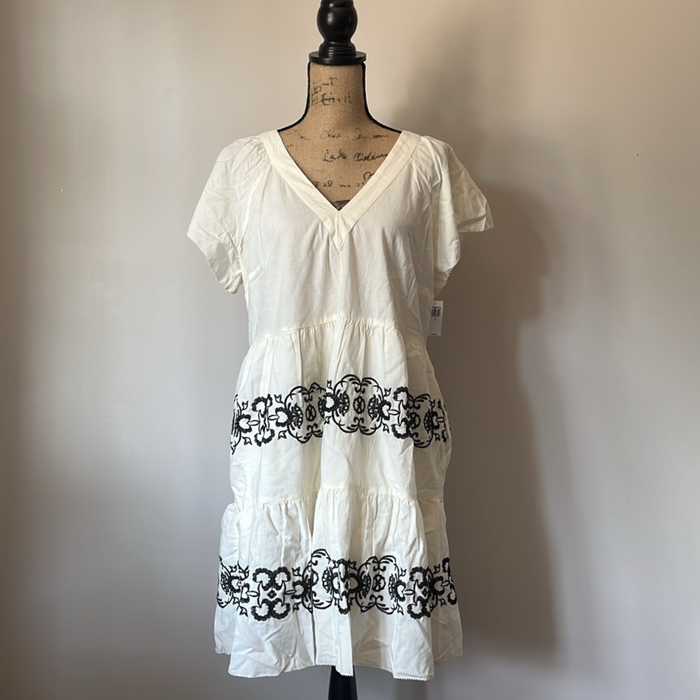NWT old navy dress with floral print